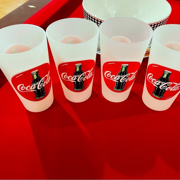 Coca Cola | Dining | Vintage Cocacola Plastic Cups | Poshmark